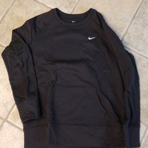 Nike pullovers